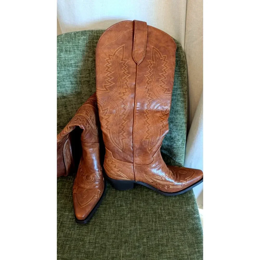 LeunDen Brown Cowboy Boots for Women, size 10